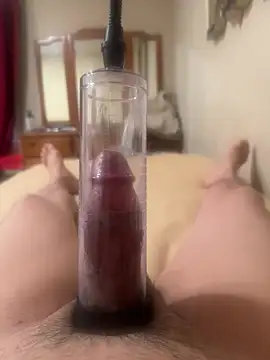 aleds17668 online show from March 5, 2025, 2:12 pm