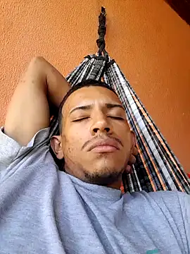 Mineirinho043 online show from February 28, 2025, 4:10 pm