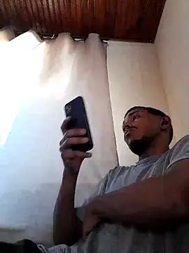 Mineirinho043 online show from March 20, 2025, 1:48 pm