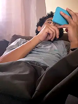 Mineirinho043 online show from September 18, 2025, 1:13 pm