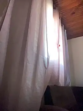 Mineirinho043 online show from November 28, 2025, 11:24 am