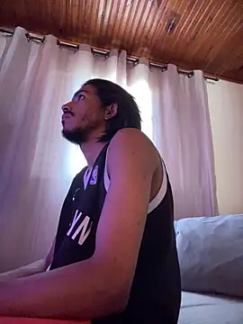 Mineirinho043 online show from April 10, 2026, 1:49 pm