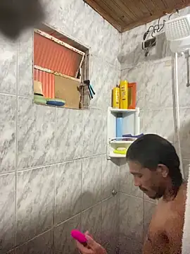 Mineirinho043 online show from April 22, 2026, 1:01 pm