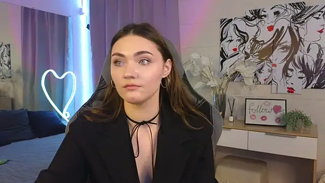 Kira Jin online show from March 2, 2025, 8:59 am