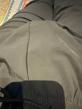 man16101 online show from November 17, 2025, 8:31 am