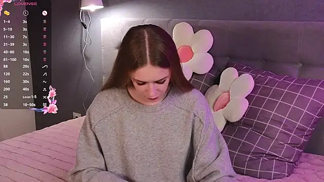 soft babe online show from October 13, 2025, 7:03 pm