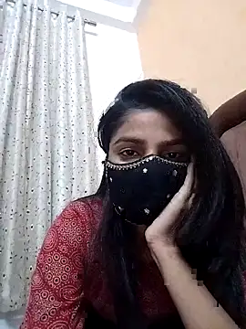 fuungirl38 online show from April 18, 2026, 4:44 pm