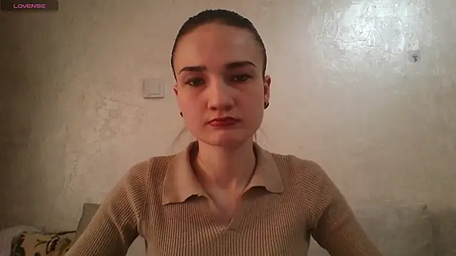 RoyalDessertt online show from March 5, 2025, 7:16 am