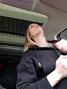 Snapshot of Pussy_Drive03 chatting on February 10, 2025, 8:31 am Pussy Drive03 online show from February 10, 2025, 8:31 am