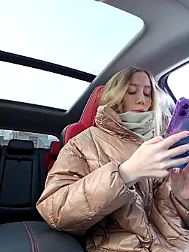 Snapshot of Pussy_Drive03 chatting on February 15, 2025, 4:03 am Pussy Drive03 online show from February 15, 2025, 4:03 am