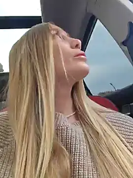 Snapshot of Pussy_Drive03 chatting on March 21, 2025, 5:00 am Pussy Drive03 online show from March 21, 2025, 5:00 am