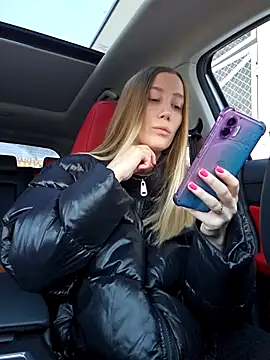 Snapshot of Pussy_Drive03 chatting on October 14, 2025, 3:40 am Pussy Drive03 online show from October 14, 2025, 3:40 am