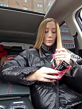 Snapshot of Pussy_Drive03 chatting on October 22, 2025, 5:30 am Pussy Drive03 online show from October 22, 2025, 5:30 am