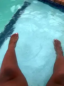 Cuddle Bear online show from January 14, 2026, 7:36 am