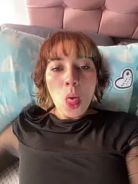 Maggie Geller online show from February 12, 2025, 3:16 pm