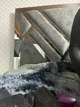 Maggie Geller online show from February 15, 2025, 12:04 am