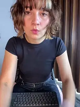 Maggie Geller online show from February 24, 2025, 2:37 pm