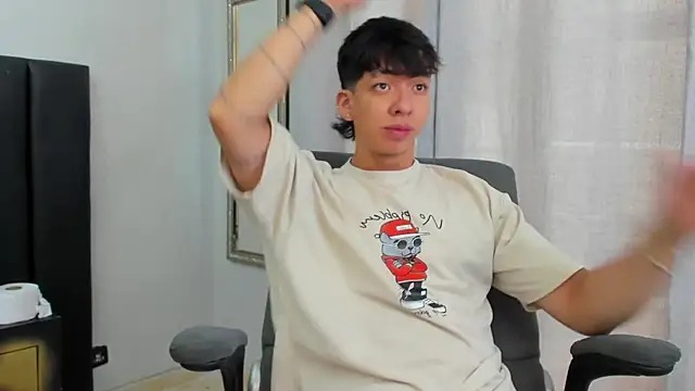 ISAAC CRYSTON online show from February 7, 2025, 1:01 pm