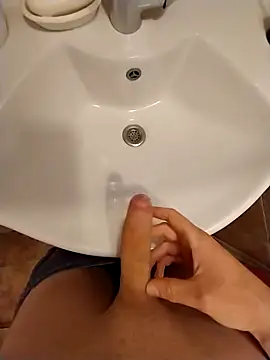 Good boy000 online show from February 17, 2025, 9:35 am