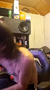 Snapshot of nuttyking2022 chatting on February 15, 2026, 7:05 am nuttyking2022 online show from February 15, 2026, 7:05 am