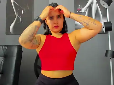 karlyjons12 online show from September 22, 2025, 4:20 pm