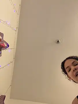 tastylolaaa online show from October 18, 2025, 3:31 am