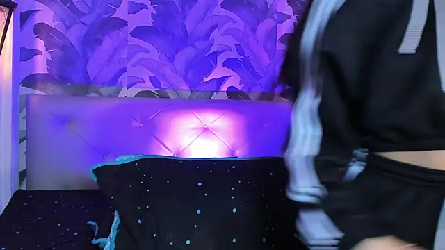 Sami Evanns online show from October 11, 2025, 3:06 am