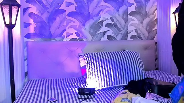 Sami Evanns online show from October 21, 2025, 3:40 am