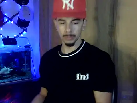 venusfranco 94 online show from December 2, 2025, 4:29 am