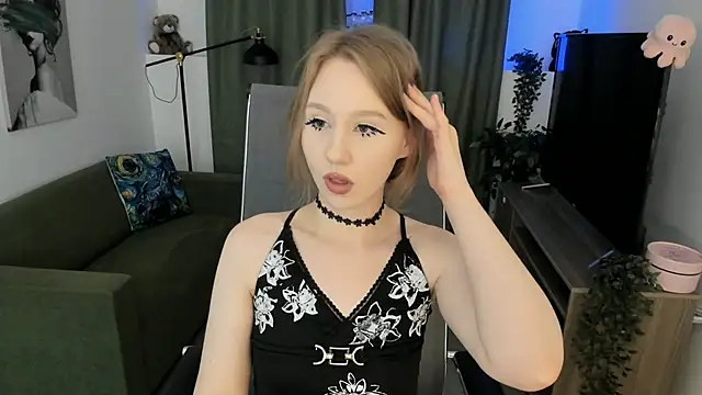 Snapshot of DariaTate chatting on June 22, 2026, 12:02 pm DariaTate online show from June 22, 2026, 12:02 pm