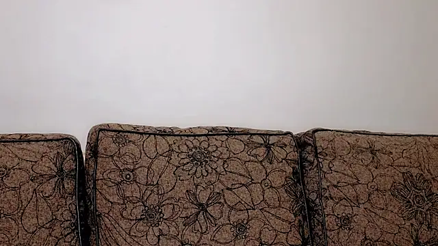 ChristiHanson online show from February 6, 2026, 1:25 pm