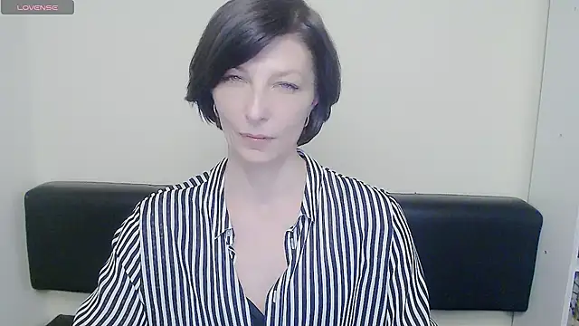  AngeliaFlow  online show from February 24, 2025, 10:48 am