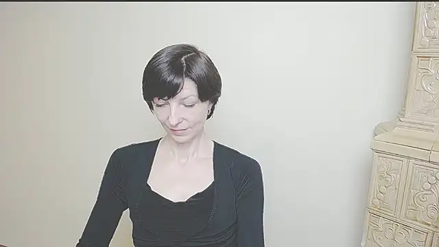  AngeliaFlow  online show from March 13, 2025, 10:26 am