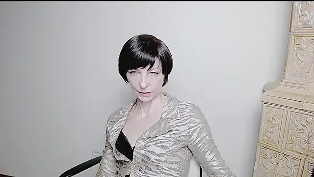  AngeliaFlow  online show from March 17, 2025, 6:51 am