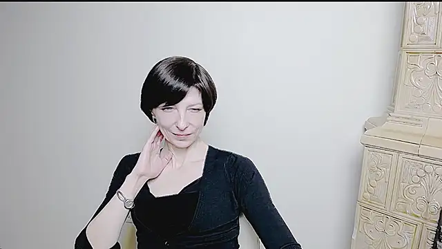  AngeliaFlow  online show from March 18, 2025, 1:20 pm