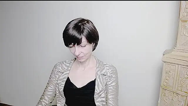  AngeliaFlow  online show from March 21, 2025, 7:33 am