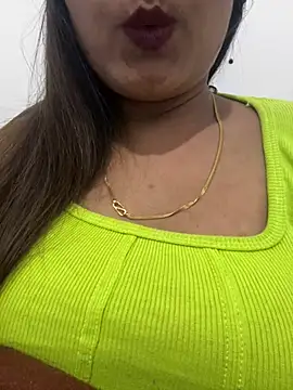 Deepcha1991 online show from February 19, 2025, 10:20 pm