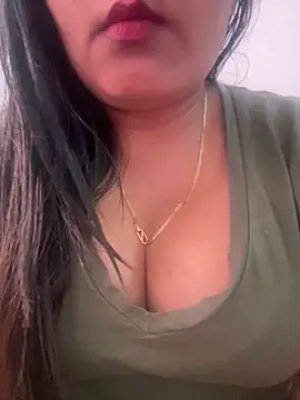 Deepcha1991 online show from April 10, 2026, 1:05 pm