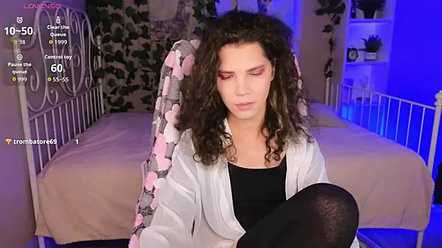 DamienLake online show from September 28, 2025, 8:25 pm