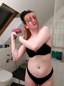 Gamergirl-Linela online show from February 14, 2025, 5:46 pm