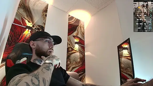 Snapshot of Luke_davis01 chatting on February 3, 2026, 1:16 pm Luke davis01 online show from February 3, 2026, 1:16 pm