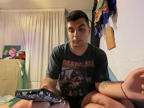 mariokirillcioffi online show from June 7, 2026, 9:18 pm