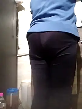 Saori Sann  online show from February 15, 2025, 12:37 am