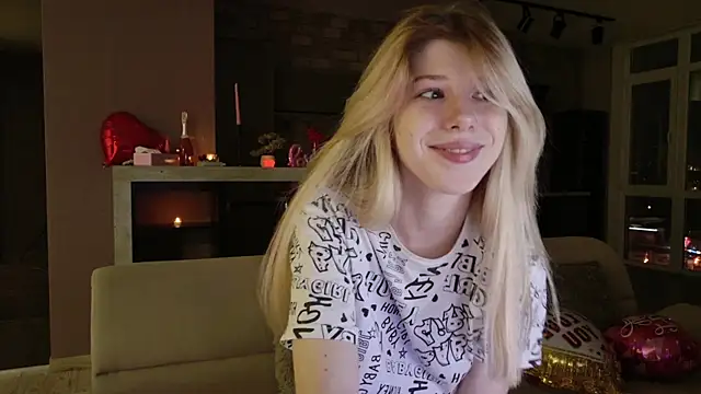 Bella amory online show from February 16, 2025, 6:54 pm