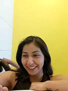 Snapshot of MaiPandora chatting on November 5, 2025, 5:13 pm MaiPandora online show from November 5, 2025, 5:13 pm