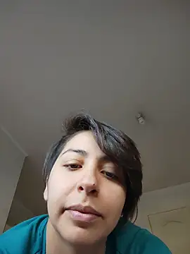 Snapshot of MaiPandora chatting on January 14, 2026, 3:17 pm MaiPandora online show from January 14, 2026, 3:17 pm