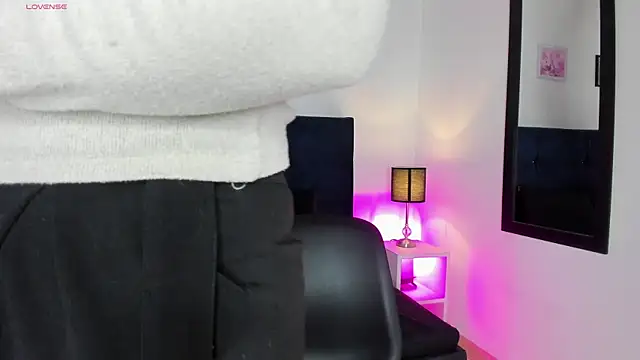  michonne  online show from March 4, 2025, 7:43 pm