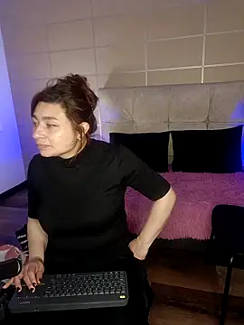  michonne  online show from September 24, 2025, 8:56 pm