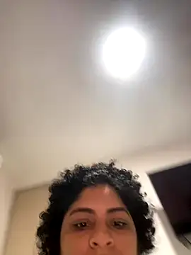 Tana latin online show from October 11, 2025, 2:22 am