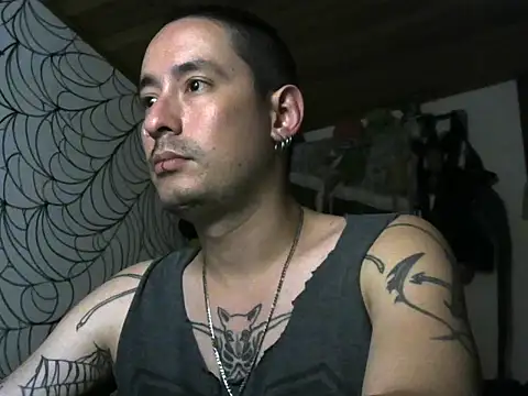 vampireathome online show from May 17, 2026, 3:15 am